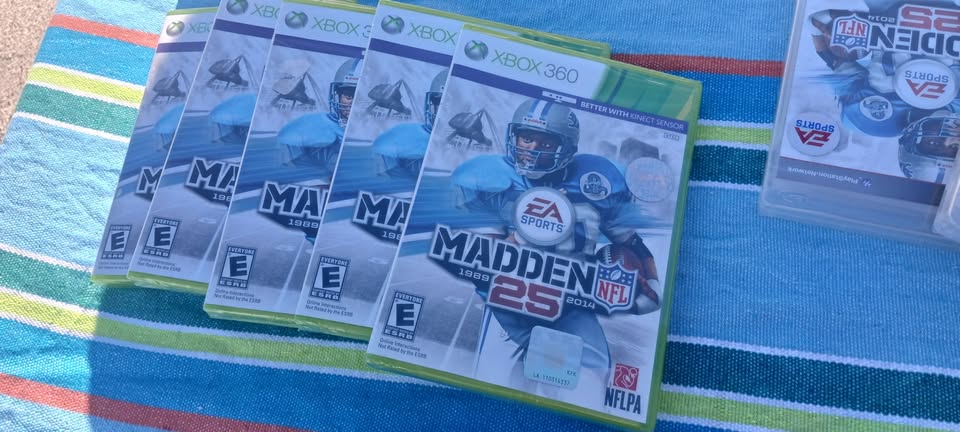 Microsoft Xbox 360 MADDEN NFL 25 Football Videogame, 2014 Brand-New, Still Wrapped