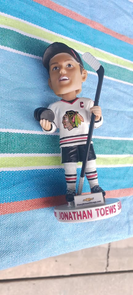 Jonathan Toews 1st Playoff Hat Trick Chicago Blackhawks Bobble Head No Box, Ceramic Figurine