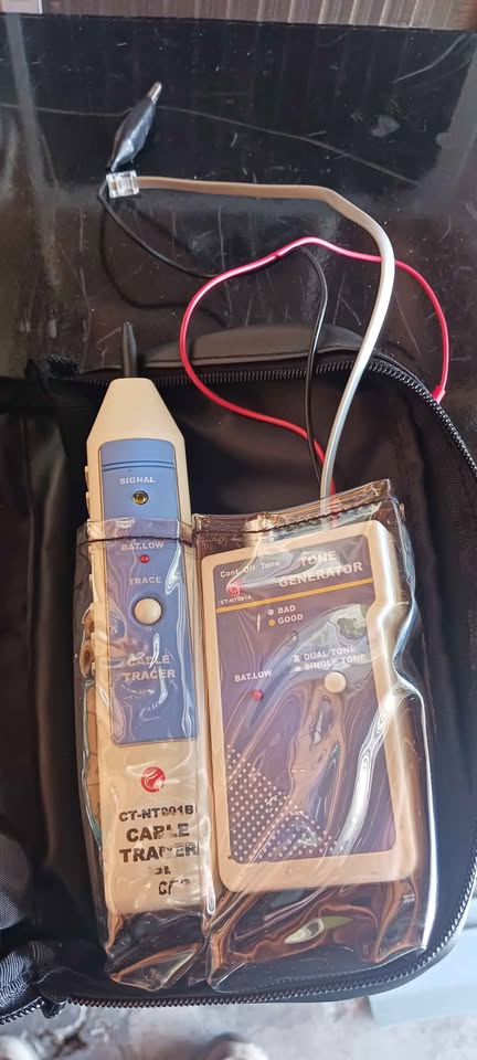 256713A-R Tone Generator & Probe Kit, tone Generator & Probe Kit, Analogy Network Cable Tracker