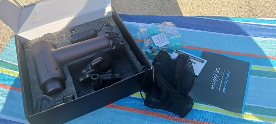 Massage Gun, Muscle Massage Gun Deep Tissue, Percussion, various heads