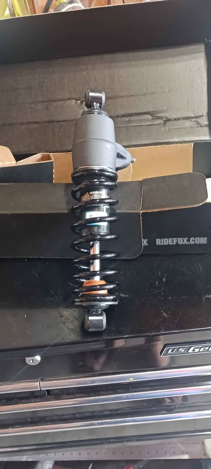 Shock Absorber Set, OEM 54000093 and 54000095, Harley Davidson and other bikes