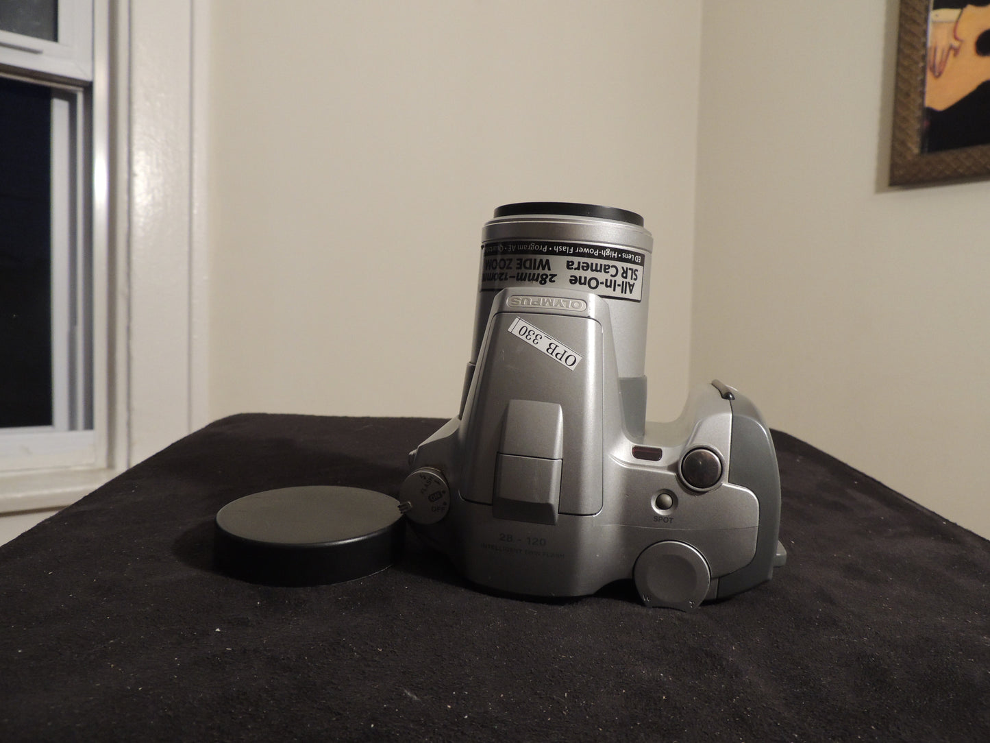 Olympus IS 50 films Zoom Lens28-120 MM 4XED High Resolution Lens
