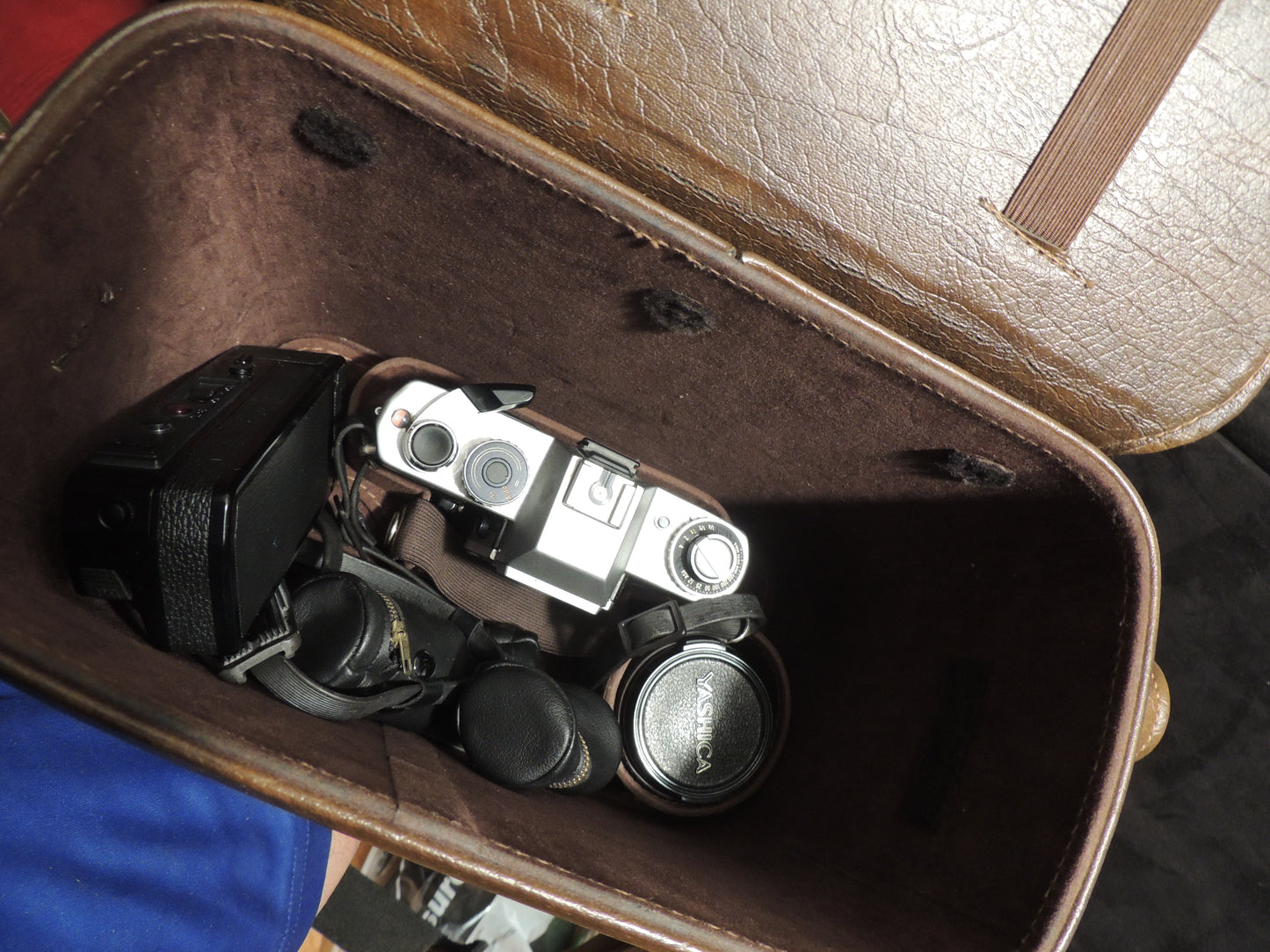 Yashica FR II 35mm SLR Camera bundle, Original Lens (50mm ML f1.4), Accessories, Original Leather Case
