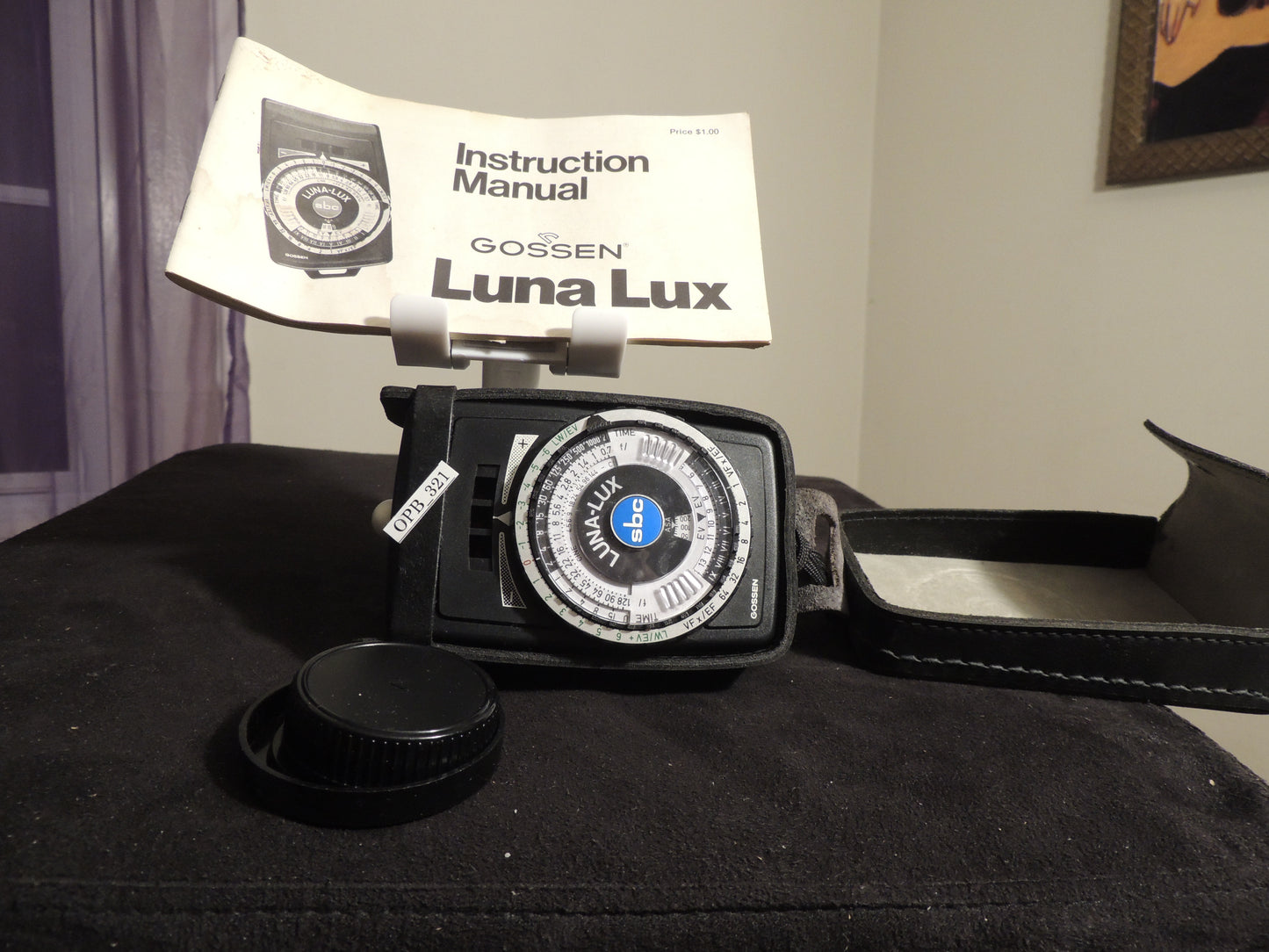 Gossen Luna Lux SBC Light Meter, with original leather case