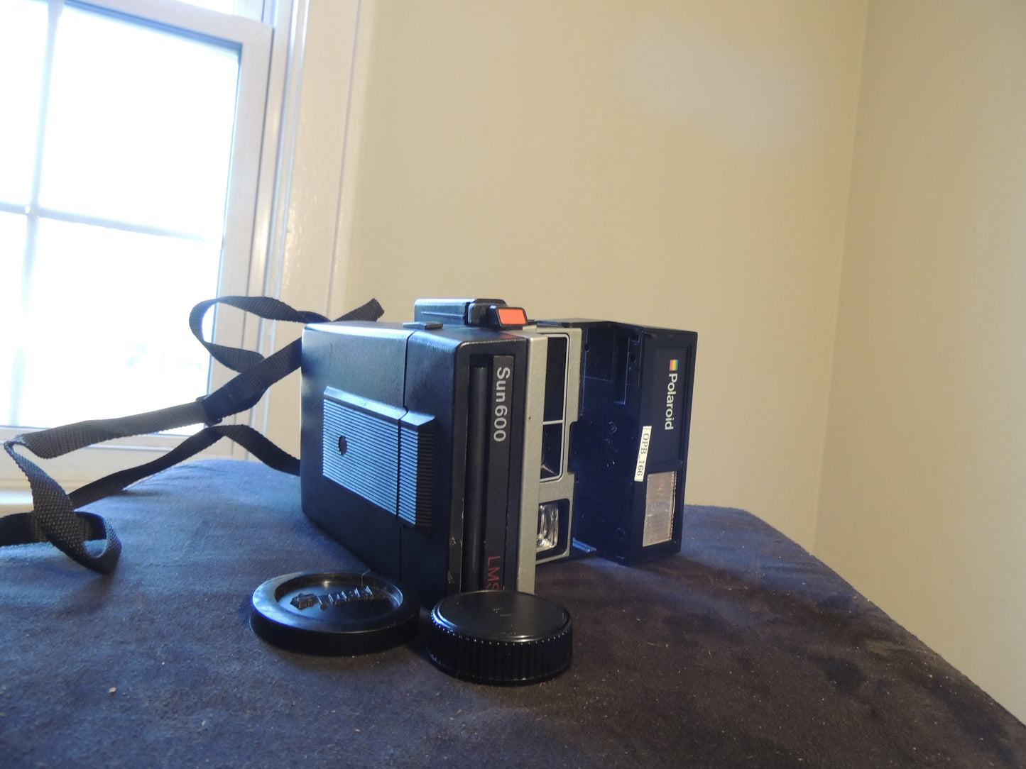 Polaroid Sun 600 LMS Instant Film Camera with Strap and Flash