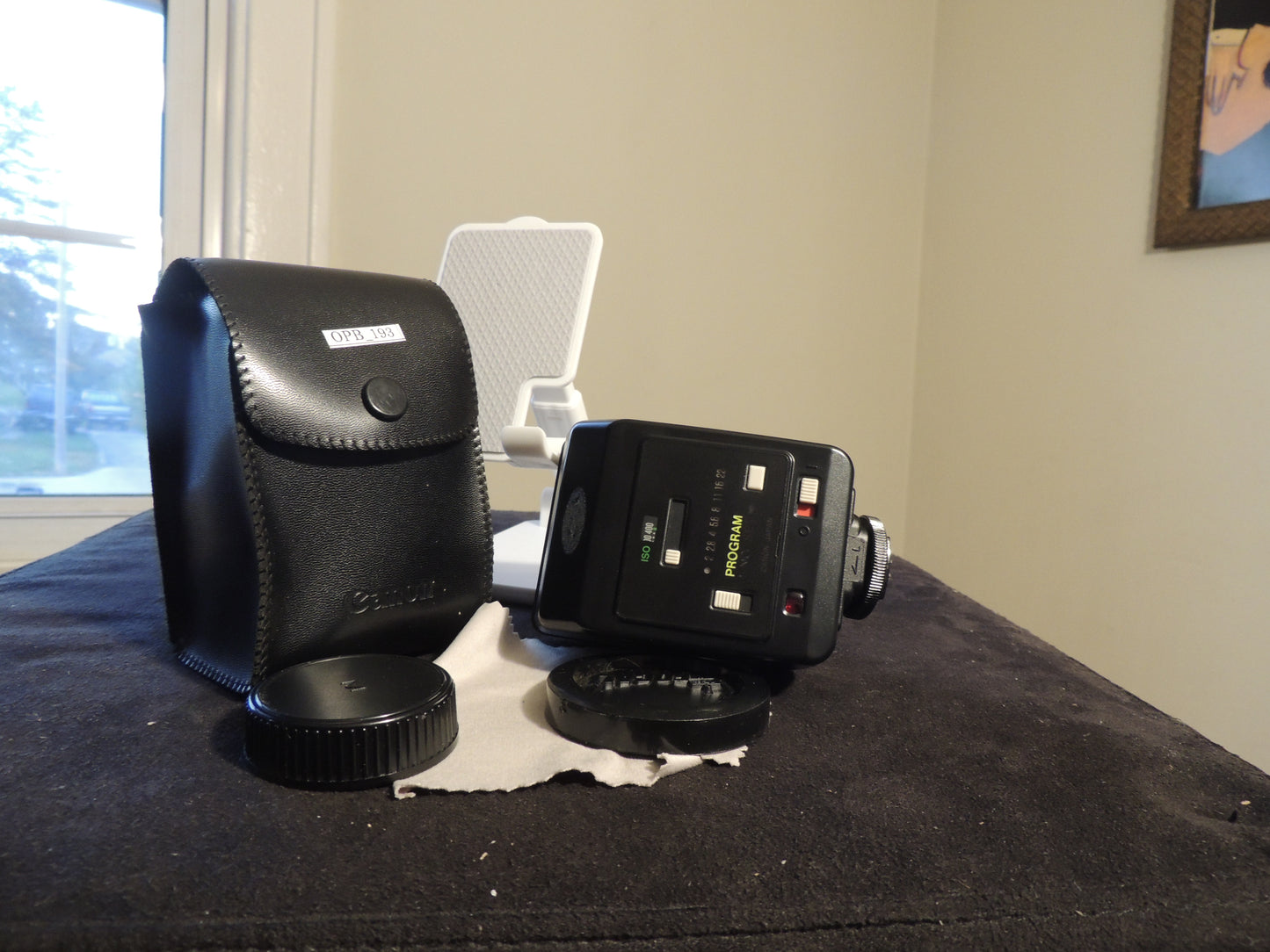 Canon Speedlite 277T Shoe Mount Flash, with original leather case