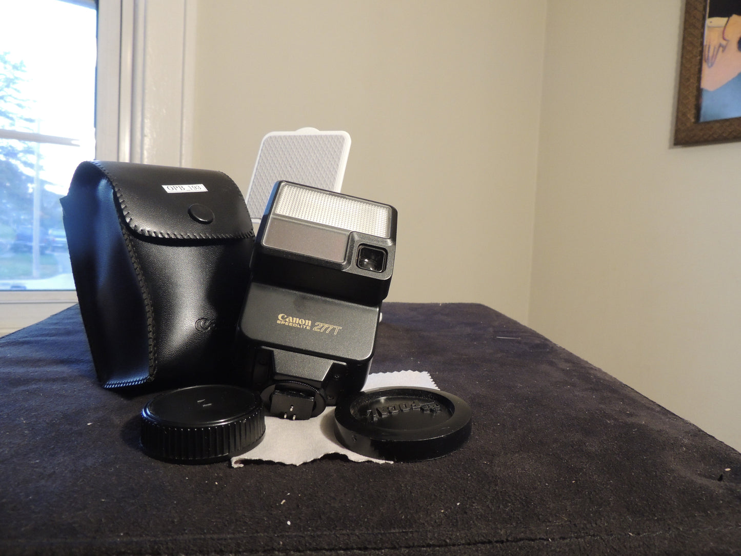 Canon Speedlite 277T Shoe Mount Flash, with original leather case