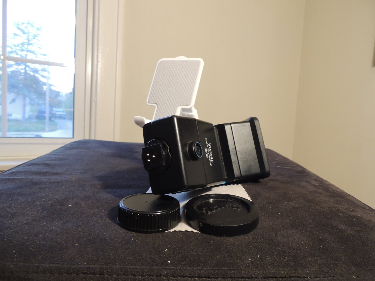 VIVITAR AUTO THYRISTOR 3500 ZOOM HOT SHOE MOUNT BOUNCE DEDICATED FLASH ADJUSTABL