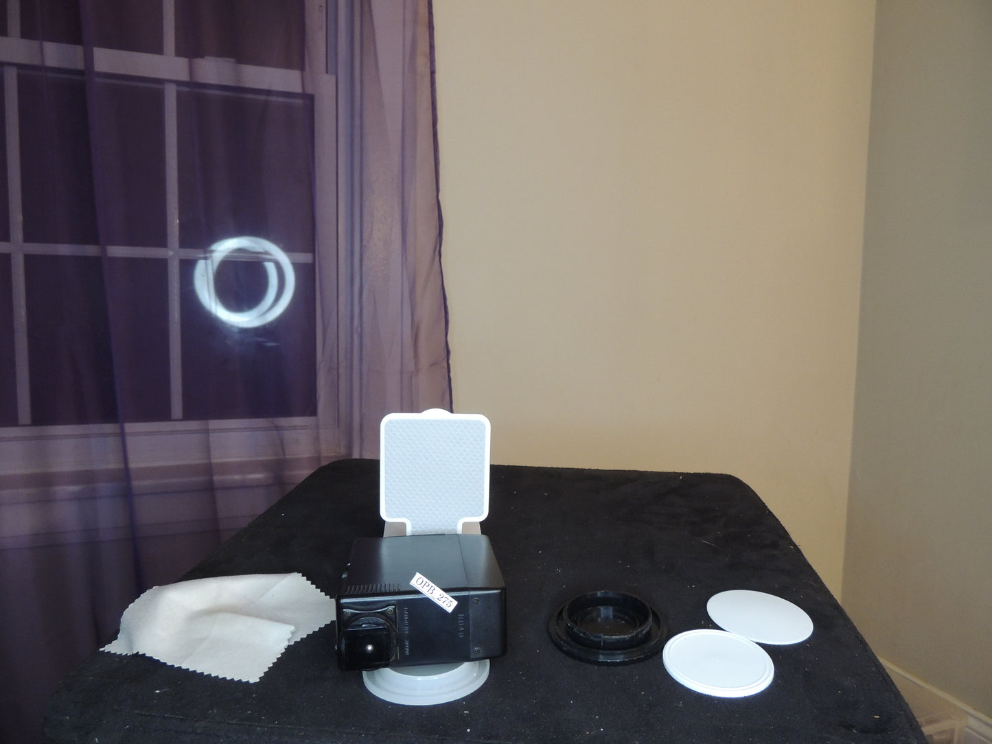 Canon A-33 Automatic Flash, with original leather case