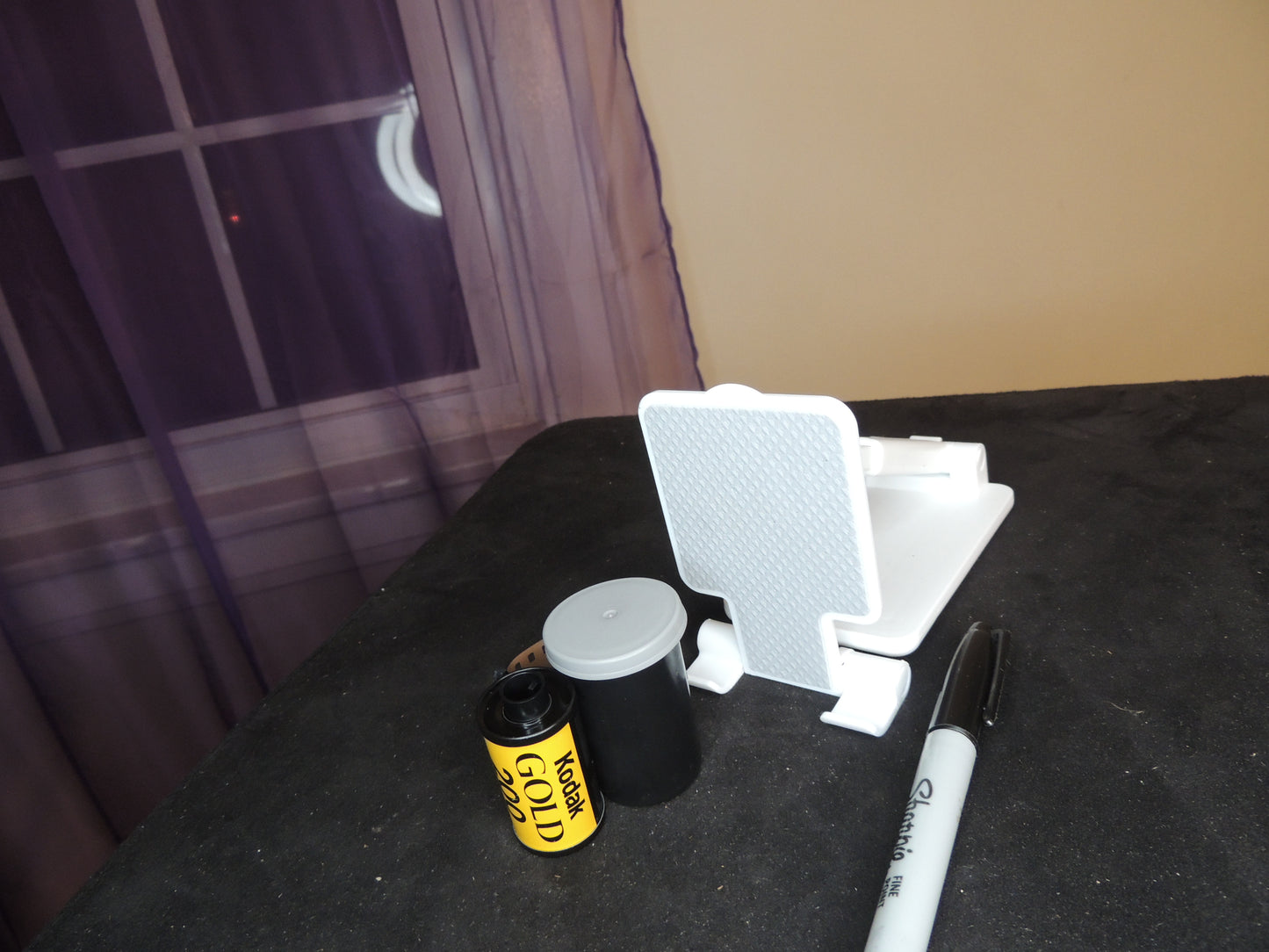 Three raw/blank film rolls, KODAK 35mm, 800, 400 and 200 (Gold) GT.