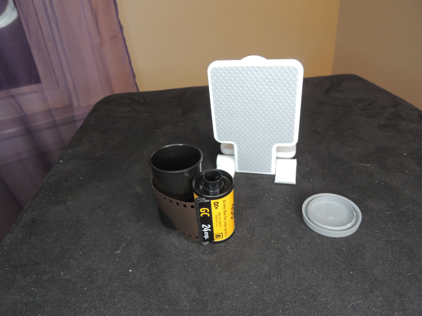 Three raw/blank film rolls, KODAK 35mm, 800, 400 and 200 (Gold) GT.