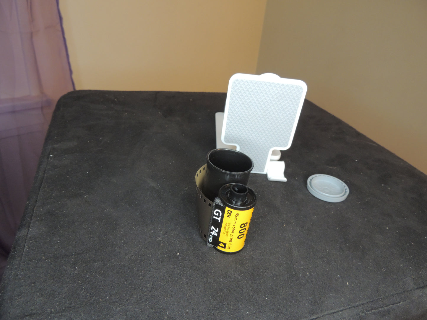 Three raw/blank film rolls, KODAK 35mm, 800, 400 and 200 (Gold) GT.