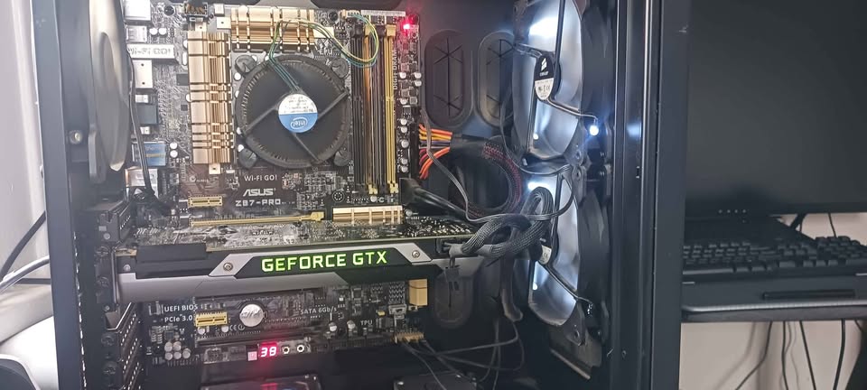 Power computer gear made for gaming and/or mining