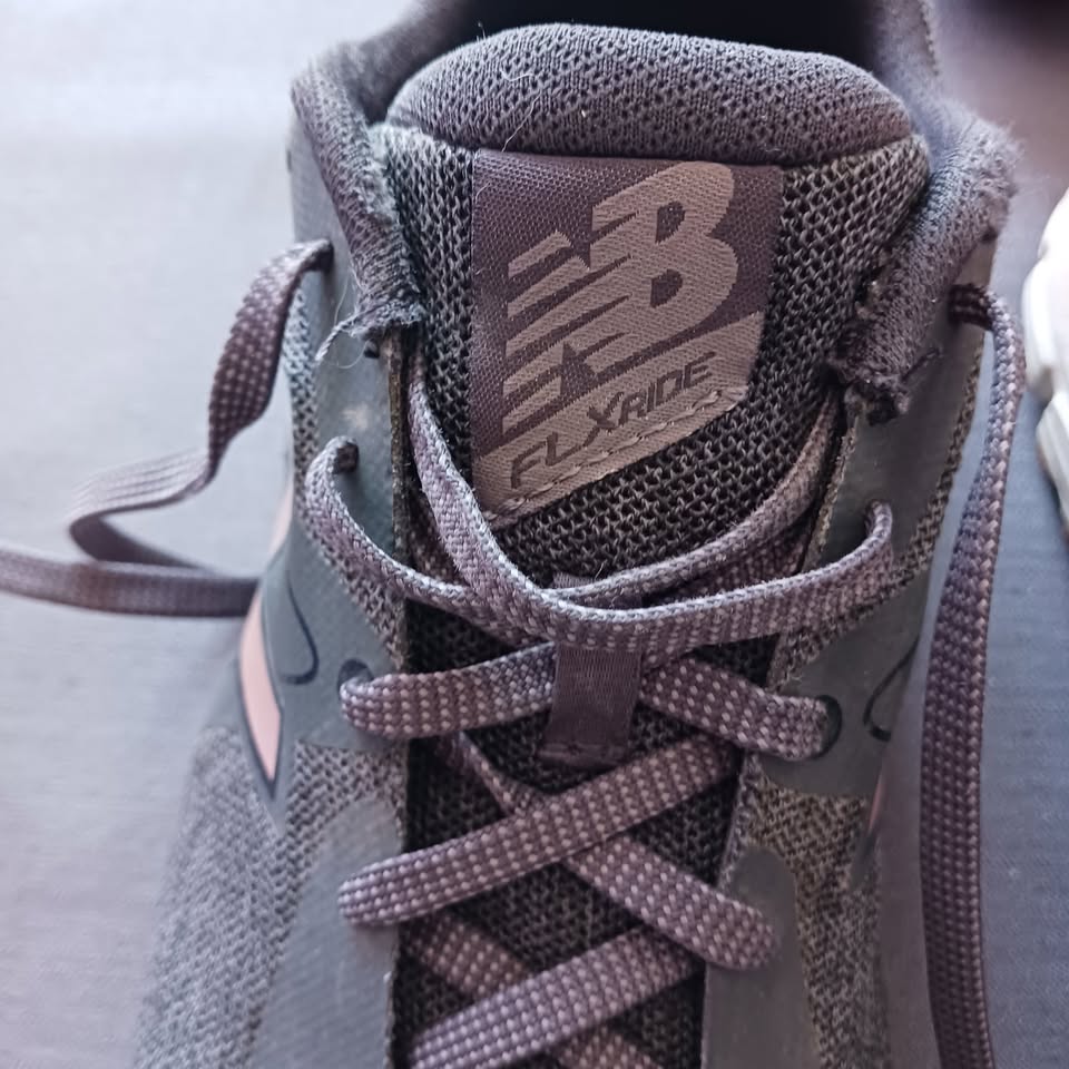 Lace-up Sneakers, light mesh, New Balance, FLXride, women Size: 8.5 (US)