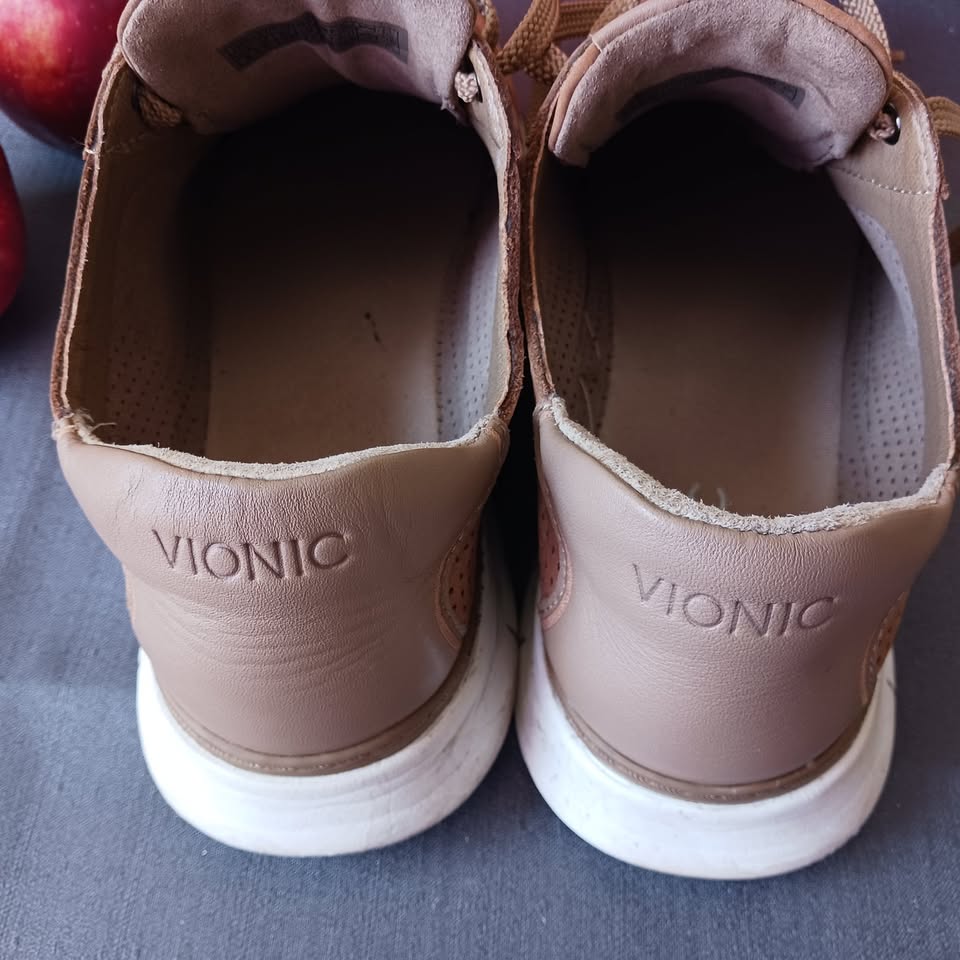 Women’s shoes for walking, jogging, hiking, bike riding, Size: 8.0 (Female-US)