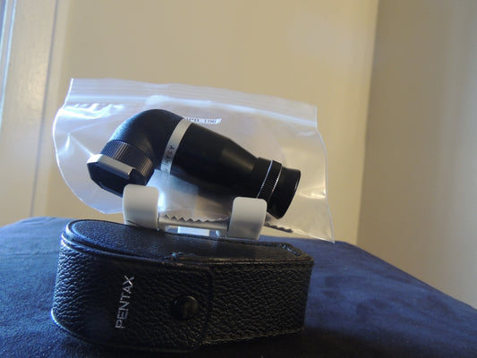 Asahi Pentax Right Angle Finder with original leather Case