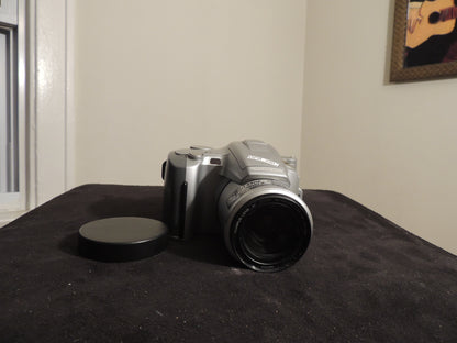 Olympus IS 50 films Zoom Lens28-120 MM 4XED High Resolution Lens