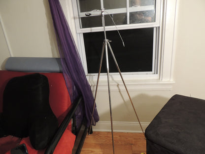 Accura Risomatic Deluxe Chrome Compact Telescoping Tripod 54"&nbsp;