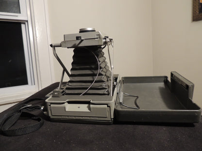Polaroid 440 Automatic Land Camera