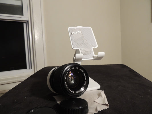 VIVITAR 35-70MM, 1:2.8-3.8, MC MACRO FOCUSING ZOOM LENS, ⌀55mm