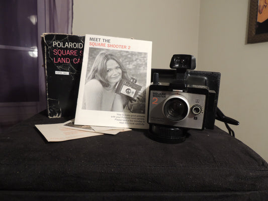 Polaroid Square Shooter 2 Land Camera Instant Camera w/ Box, Manual &amp; Insert TH1