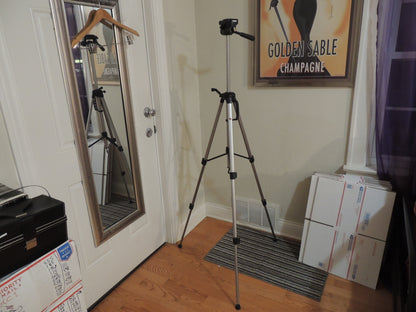 AMBICO 60" Tripod Camera Stand