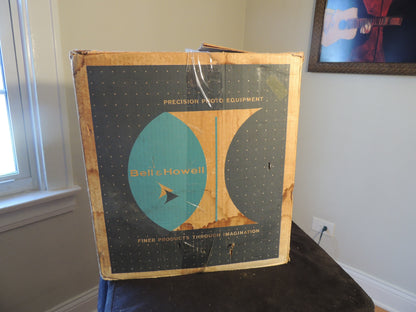 Bell &amp; Howell Lumina 1.2 Vintage Auto Load 8mm Projector