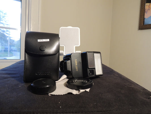 Canon Speedlite 277T Shoe Mount Flash, with original leather case