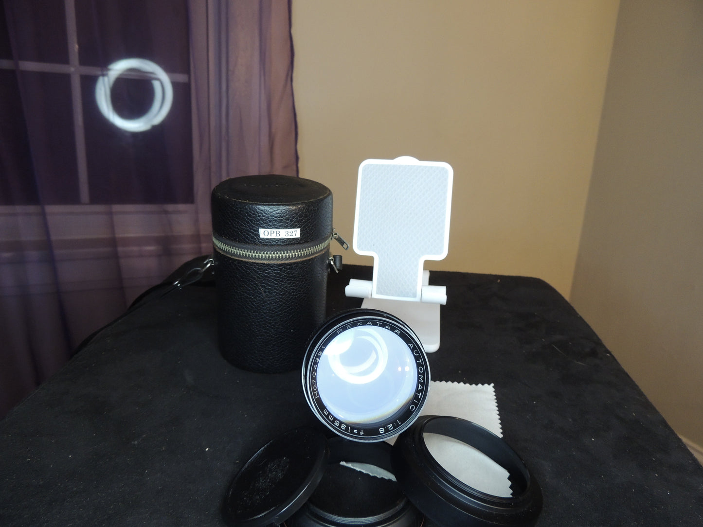 Rexatar Automatic, 1:2.8, f=135mm, camera lens with original leather case