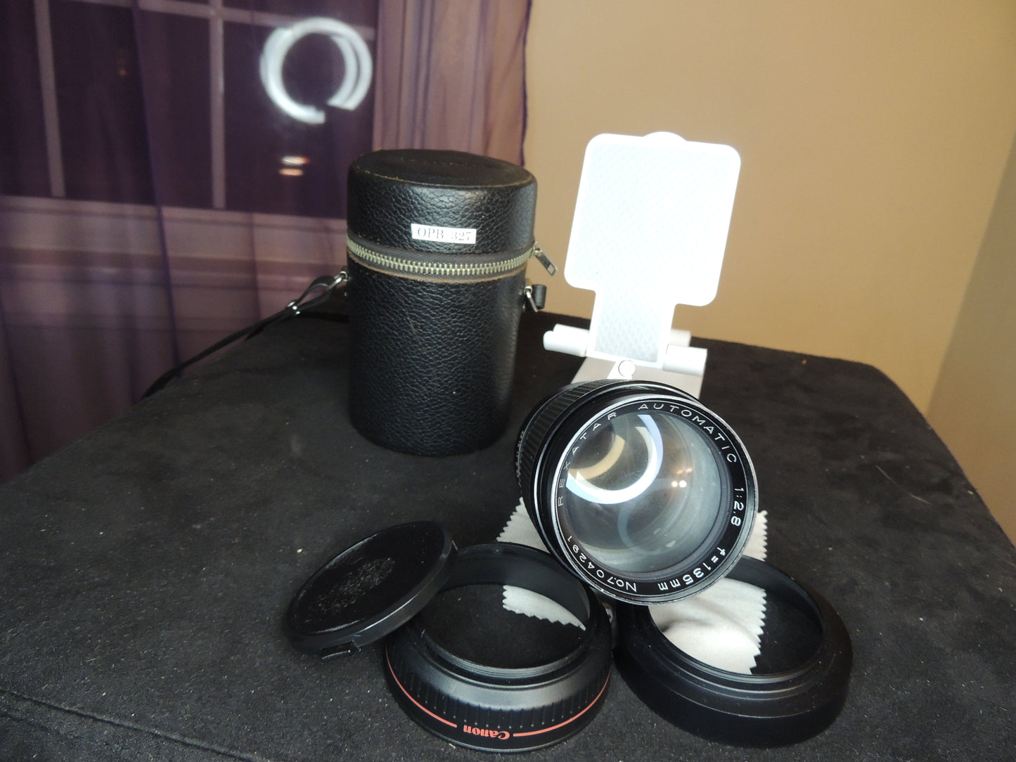 Rexatar Automatic, 1:2.8, f=135mm, camera lens with original leather case