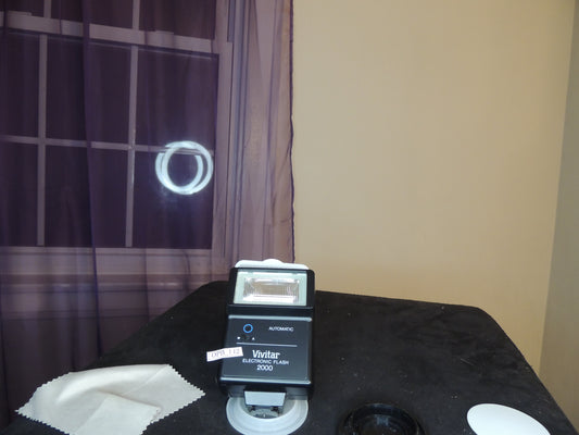 Vivitar Electronic Flash 2000