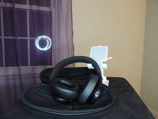 Headset JBL Live 770NC Adaptive Active Noise Cancelling Headphones, with shock resistant case