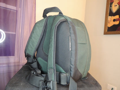 LowePro Micro Trekker 200 Padded Camera Equipment Bag (water proof and shock resistant) (brand new)