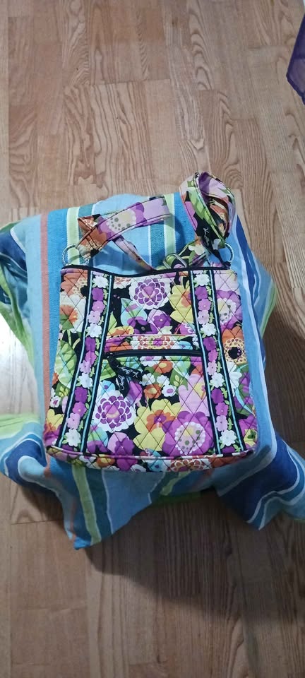 Vera Bradley Quilted Floral Crossbody Travel Bag/Purse