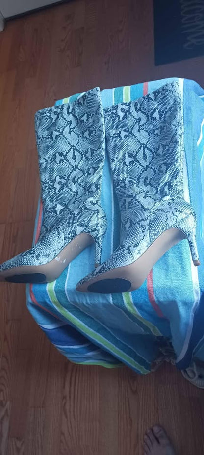 NEW Steve Madden Kinga Blue Faux Snakeskin Women Boot, size 6M