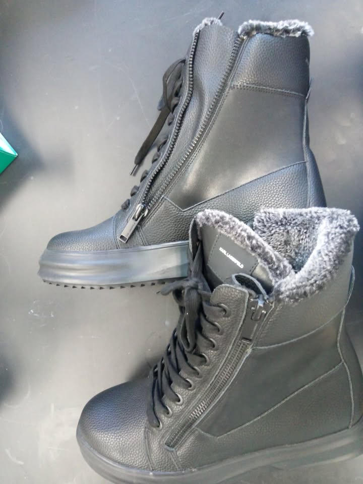 Karl Lagerfeld Paris, MEN'S LEATHER DOUBLE ZIP FUR-LINED BOOT, Size (Male- US) 11.0&nbsp; [new, never worn]